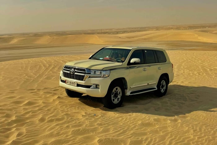 Doha: Sunset Desert Safari, Dune Bashing & Qatari Majboos