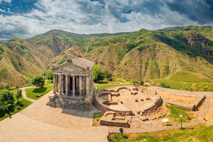 From Yerevan: Garni, Geghard, and Lavash Masterclass Tour