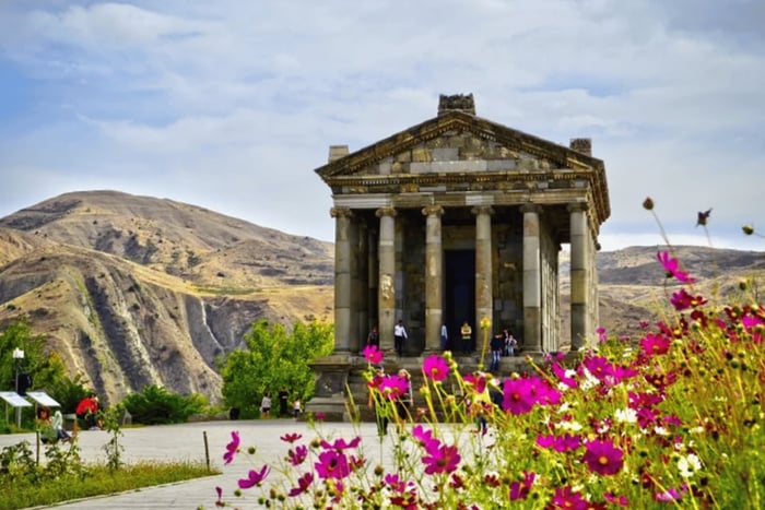 Garni Temple, Geghard Monastery & Lavash Tour