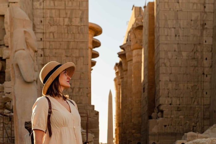Luxor: Full-Day Shared Tour to West and East Banks