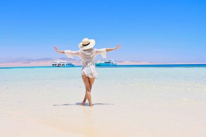 Sharm: Ras Mohamed & White Island Snorkeling, Diving & Lunch