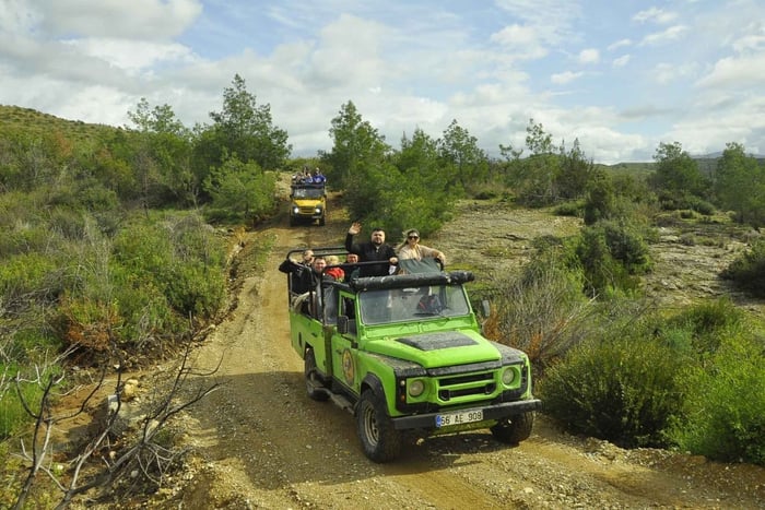 Side: Jeep Safari, Quad Ride, & Green Lake Boat Tour