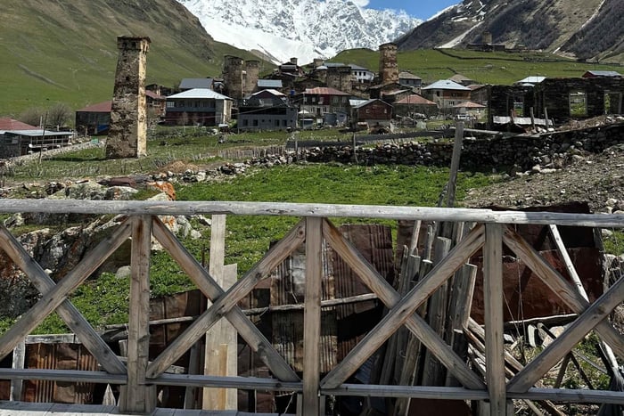 Ushguli: Mount Shkhara Guided Horseback Ride