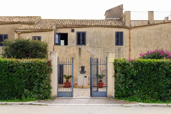 Agrigento: Casa di Pirandello Ticket with App Guide