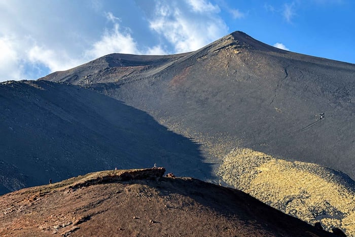 Catania: Morgontur till Etna med transfer