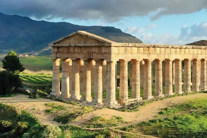 Day Trip from Palermo: Segesta, Nubia, the Salt Pans, and Calatafimi, with Lunch