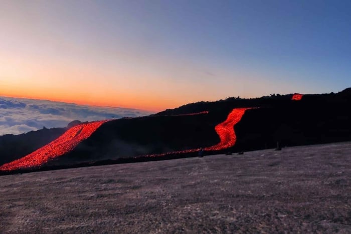 Utflykt till Etna från Catania med linbana och 4x4 till 3340 meter.