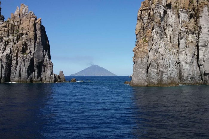 Fra Cefalù: Panarea og Stromboli – De eoliske øyer