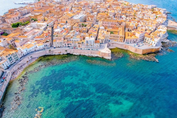 From Palermo: Syracuse and Ortigia Private Tour
