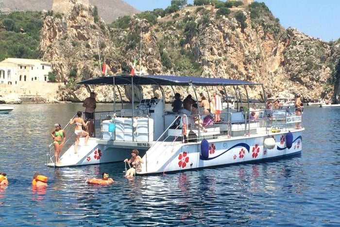 De San Vito Lo Capo: Reserva de Zingaro e excursão de mergulho com snorkel em Scopello