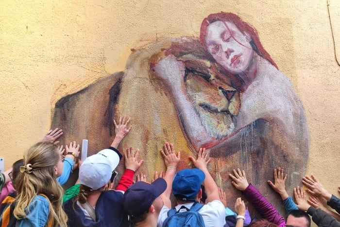 Lentini: An 8-hour cultural tour with breakfast and urban art