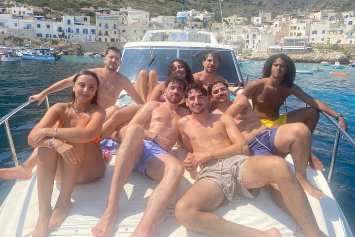 Marsala: Tour en barco a Favignana y Levanzo con paradas para bañarse