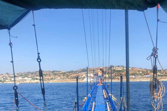 Messina: Traditional Feluca Boat Fishing Trip