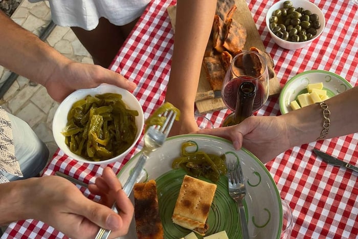 Sicilia: esperienza di mindfulness e movimento con aperitivo