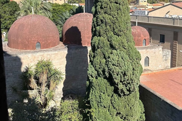 Palermo: Secret Terraces and Hidden Corners Tour