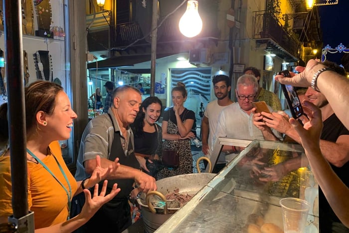 Palermo: Small Group Night Street Food Tour