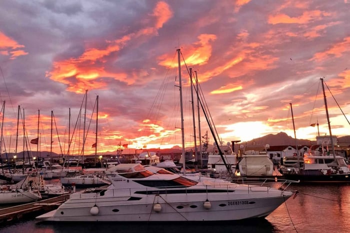 Palermo: Bådtur ved solnedgang med aperitif og lokal mad