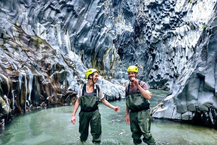 Trekking no rio Alcântara Gorges