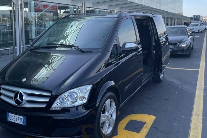 Privat transfer fra Catania Lufthavn til Siracusa Ortigia eller omvendt