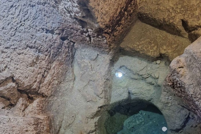 Siracusa: Tour di Ortigia in Tuk Tuk con Sosta al Bagno Ebraico