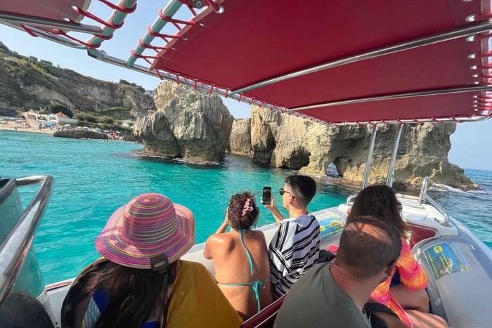 Tropea: Costa degli Dei Cruise With Aperitif Max 12 People