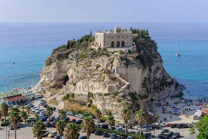 Tropea: Walking tour with food tasting