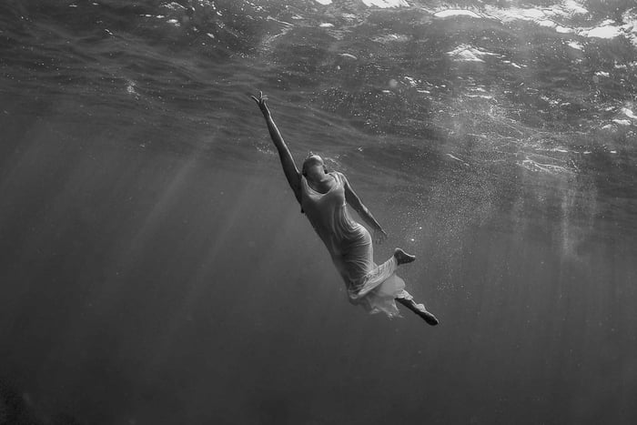 Sicile : séance photo sous-marine avec un photographe professionnel