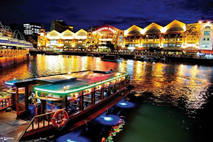 Singapour : visite des lumières de la ville en bus à toit ouvert et croisière fluviale