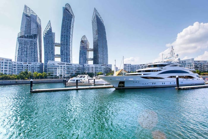 Cingapura: City Skyline Yacht Cruise com Mocktail de boas-vindas