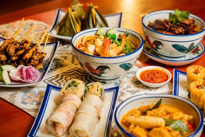 Singapour : buffet malaisien, expérience sociale et culturelle