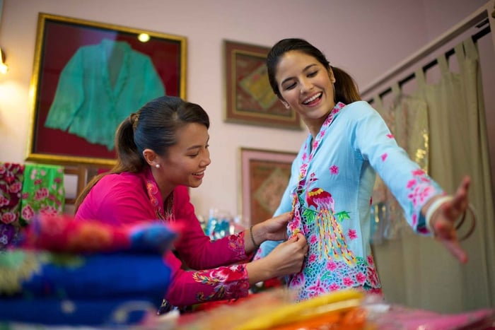 Singapore Peranakan Museum Tour & Costume Dress-Up