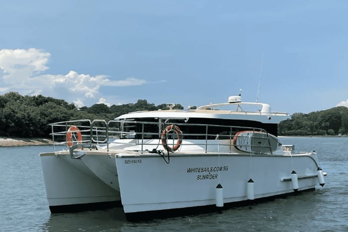 Singapore Yacht Charter om bord på SunRider