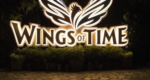 Wings of Time: utendørs nattshow!