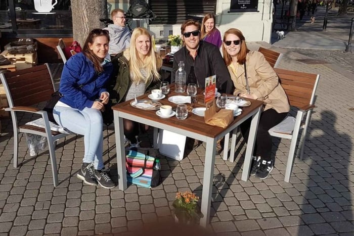 Bratislava: Brunch Tour with Food and Drink Tastings