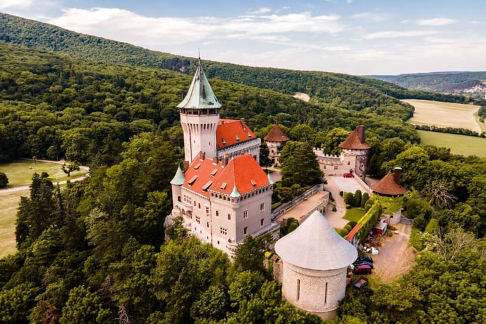 Three Castles in One day: Explore Majestic Heritage