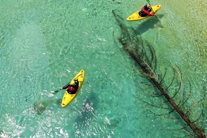 Bovec: Soča River 1-Day Beginners Kayak Course