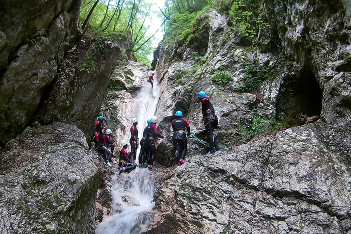 Desde Bovec: Tour de medio día en barranco por el valle de Soča