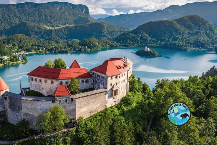 Zagreb naar Slovenië: Ontdek Bled en Ljubljana in een dag