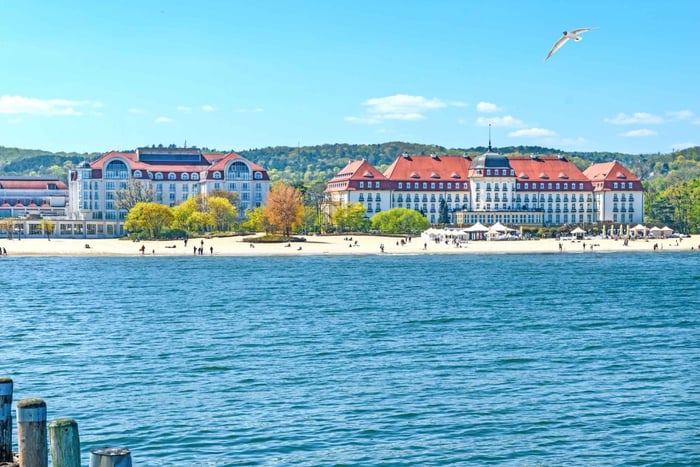 Gdańsk: Private Cruise to Sopot with Free Time
