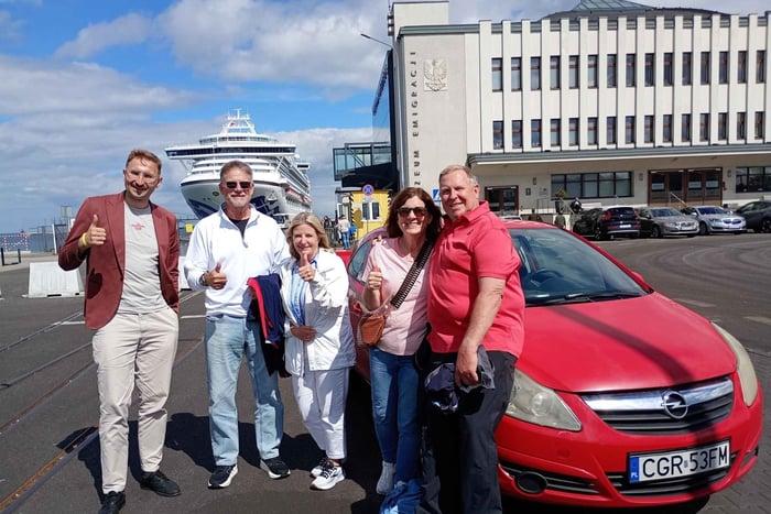 Gdańsk : visite guidée de la Tri-Ville en voiture rétro avec chauffeur