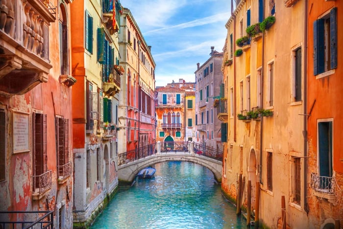 Puerto de Rávena a Venecia con excursión de lujo en barco y góndola