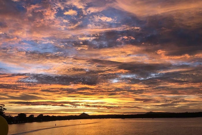 Sonnenuntergangsfahrt auf dem Noosa River