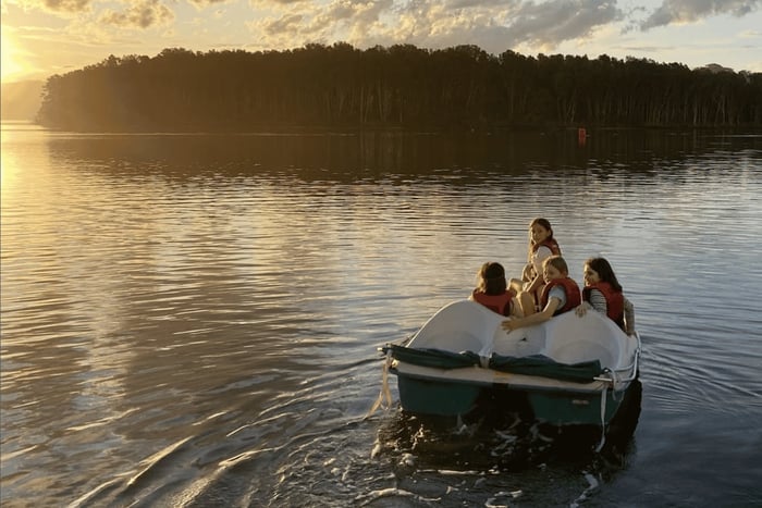 Selvguidet tur i Narrabeen med kajakkutleie