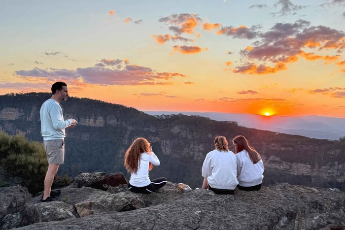 Sydney: Excursão às Montanhas Azuis, cangurus, natureza selvagem e pôr do sol