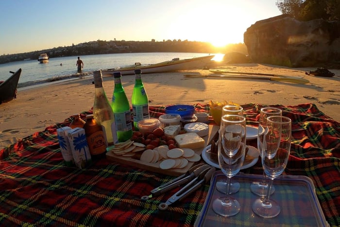 The Golden Hour Paddle – Middle Harbour Sundowner