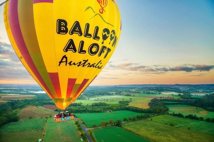Camden Valley: ballonvaart bij zonsopgang met ontbijt