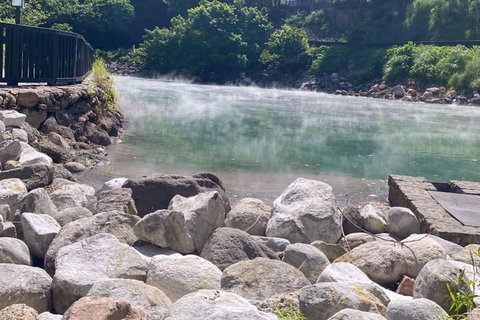 8-Hour Beitou and Tamsui Day Tour