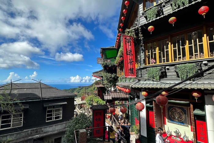 🏮Löydä Taiwanin viehätysvoima: Jiufen & Shifen Private Day Tour