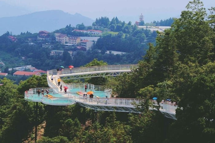 Nantou: Qingjing Skywalk Ticket