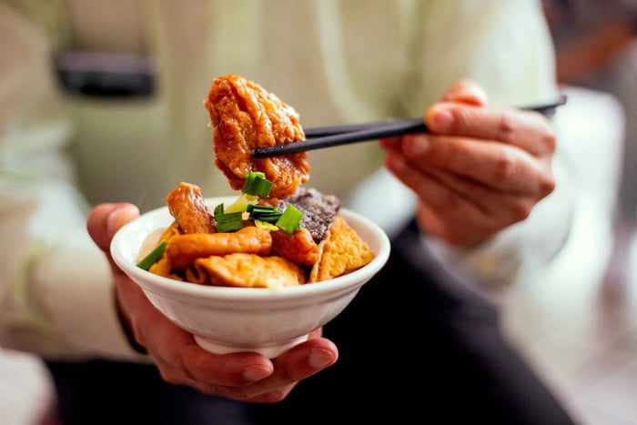 Taipei: Tour gastronómico privado - 10 degustaciones con lugareños